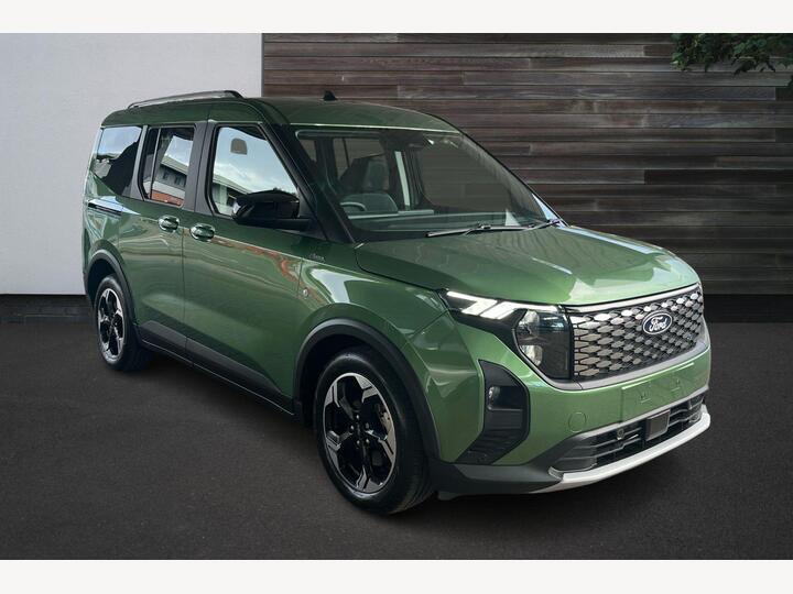 Ford E-Tourneo Courier 43kWh Active Auto 5dr