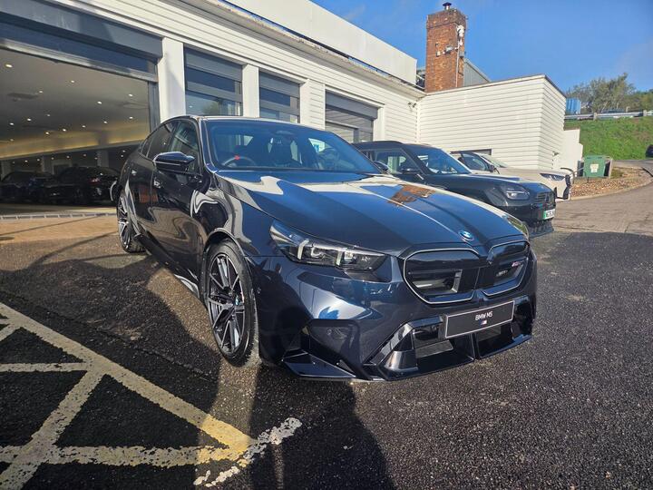 BMW M5 4.4 22.1kWh Steptronic XDrive Euro 6 (s/s) 4dr