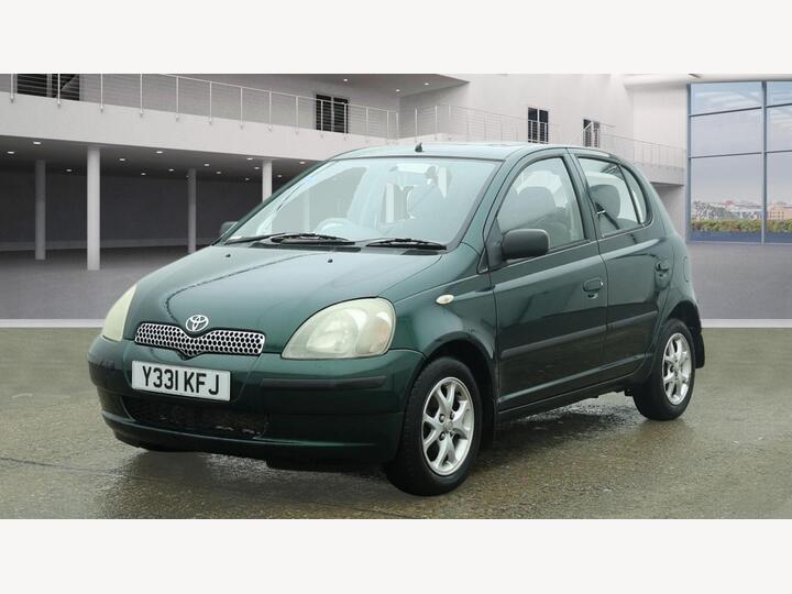 Toyota Yaris 1.3 VVT-i 16v CDX 5dr