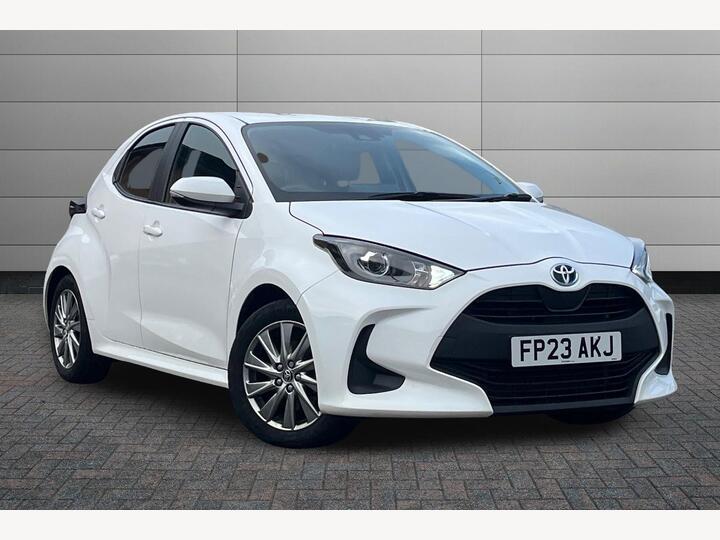 Toyota Yaris 1.5 VVT-h Icon E-CVT Euro 6 (s/s) 5dr