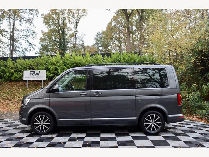 Volkswagen Caravelle 2.0 BiTDI BlueMotion Tech Executive DSG Euro 6 (s/s) 5dr Volkswagen Caravelle 2.0 BiTDI BlueMotion Tech Executive DSG Euro 6 (s/s) 5dr