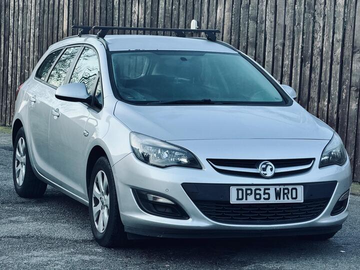 Vauxhall Astra 1.6i Design Sports Tourer Euro 6 5dr