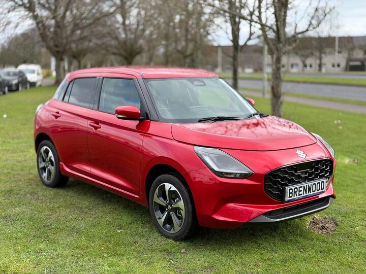 Suzuki Swift 1.2 MHEV Ultra ALLGRIP Euro 6 (s/s) 5dr Suzuki Swift 1.2 MHEV Ultra ALLGRIP Euro 6 (s/s) 5dr