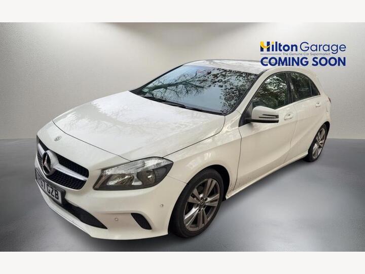 Mercedes-Benz A CLASS 1.5 A180d Sport (Executive) Euro 6 (s/s) 5dr Mercedes-Benz A CLASS 1.5 A180d Sport (Executive) Euro 6 (s/s) 5dr