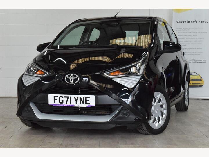 Toyota AYGO 1.0 VVT-i X-play Euro 6 (s/s) 5dr