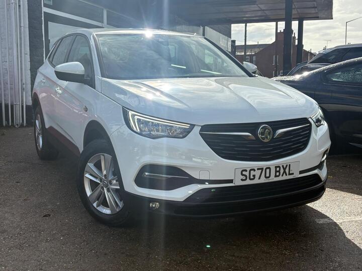Vauxhall Grandland X 1.2 Turbo SE Euro 6 (s/s) 5dr