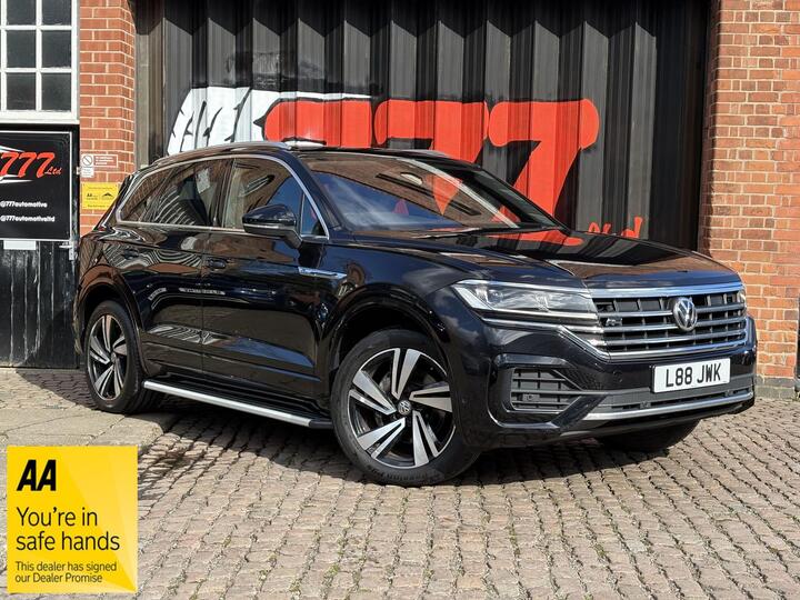Volkswagen TOUAREG 3.0 TDI V6 R-Line Tech Tiptronic 4Motion Euro 6 (s/s) 5dr