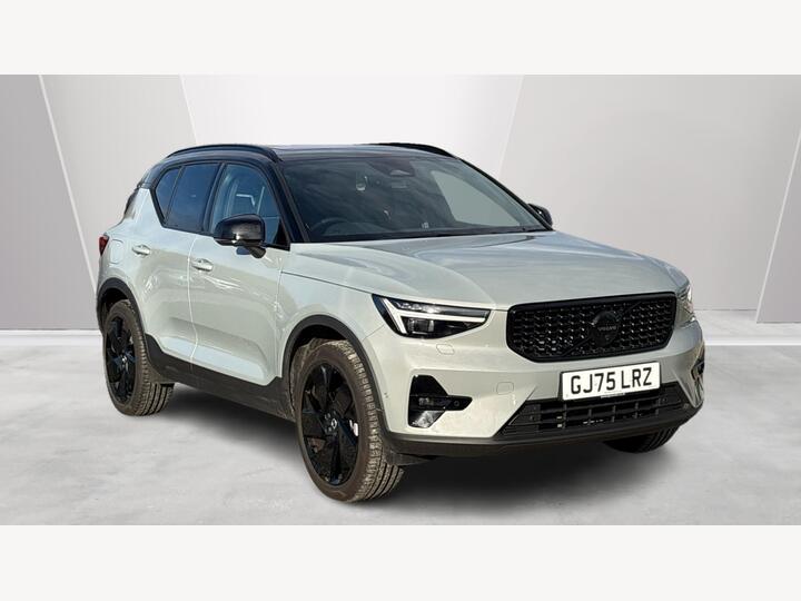 Volvo XC40 2.0 B4 MHEV Ultra Black Edition DCT Auto Euro 6 (s/s) 5dr