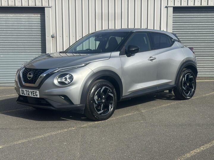 Nissan JUKE 1.0 DIG-T N-Connecta Euro 6 (s/s) 5dr