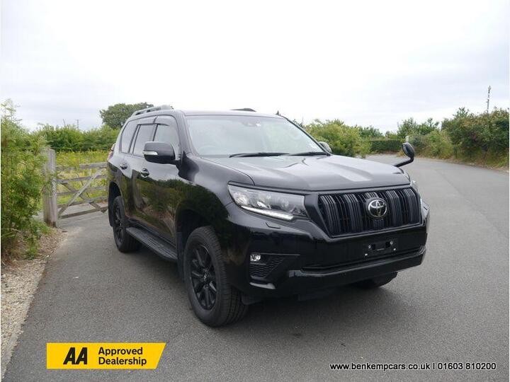 Toyota Land Cruiser 2.8D Invincible Auto 4WD Euro 6 (s/s) 5dr (7 Seat) Toyota Land Cruiser 2.8D Invincible Auto 4WD Euro 6 (s/s) 5dr (7 Seat)