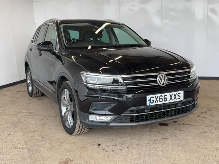 Volkswagen TIGUAN 2.0 TDI BlueMotion Tech SEL 4Motion Euro 6 (s/s) 5dr