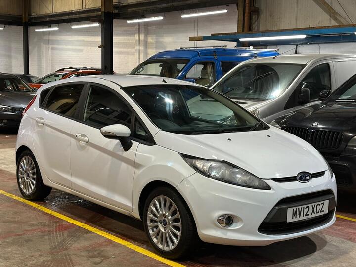 Ford Fiesta 1.25 Zetec 5dr