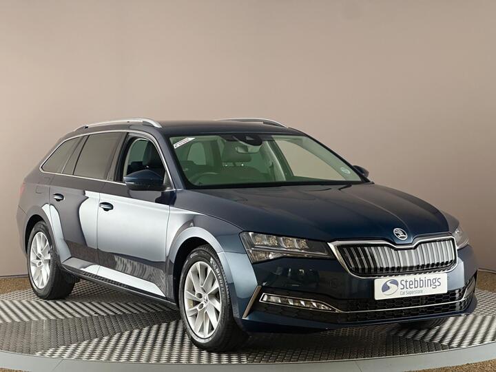 Skoda Superb 1.4 TSI IV 13kWh SE Technology DSG Euro 6 (s/s) 5dr Skoda Superb 1.4 TSI IV 13kWh SE Technology DSG Euro 6 (s/s) 5dr