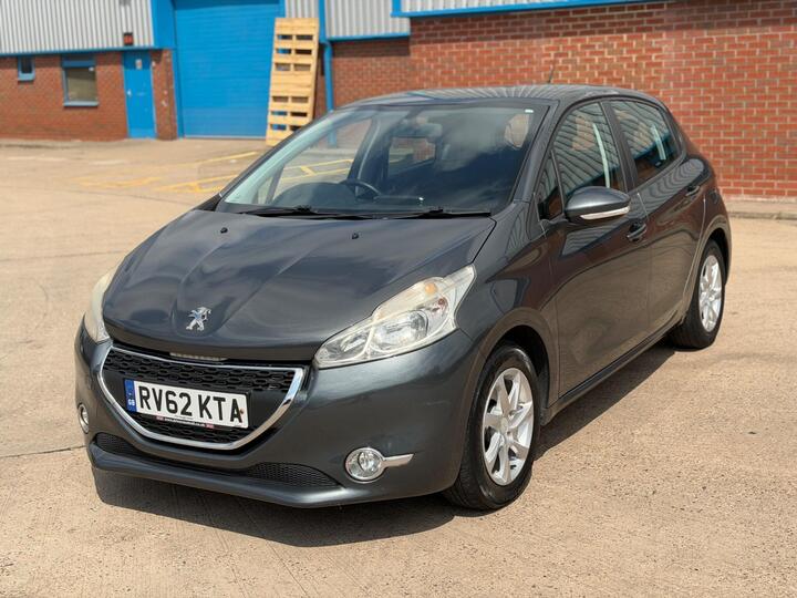 Peugeot 208 1.2 VTi Active Euro 5 5dr