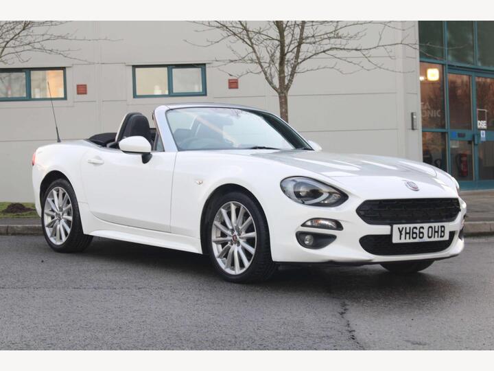 Fiat 124 1.4 MultiAir Lusso Plus Euro 6 2dr Fiat 124 1.4 MultiAir Lusso Plus Euro 6 2dr