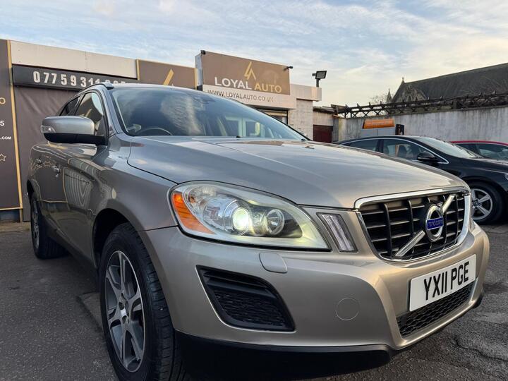 Volvo XC60 2.4 D5 SE Lux Geartronic AWD Euro 5 5dr