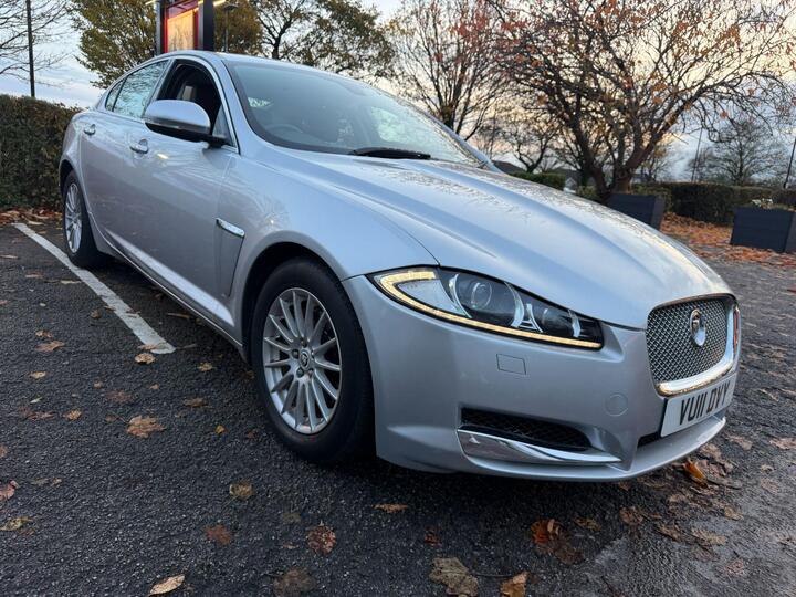 Jaguar XF 2.2d SE Auto Euro 5 (s/s) 4dr