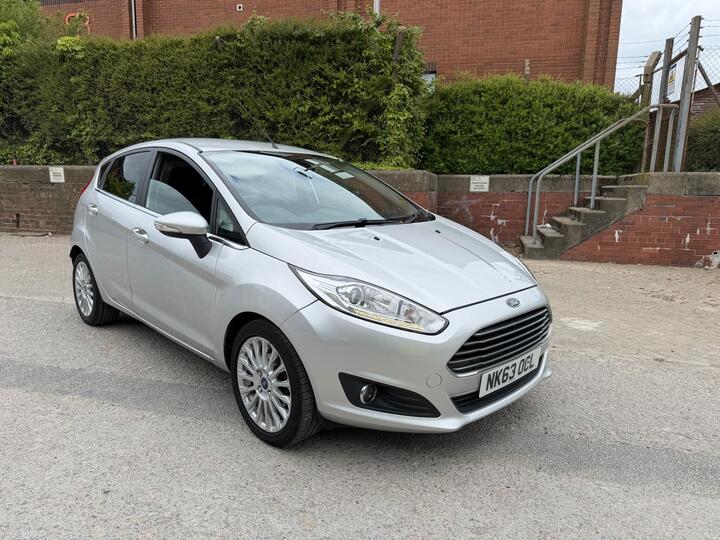 Ford Fiesta 1.5 TDCi Titanium Euro 5 5dr