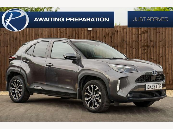 Toyota YARIS CROSS 1.5 VVT-h Design E-CVT Euro 6 (s/s) 5dr