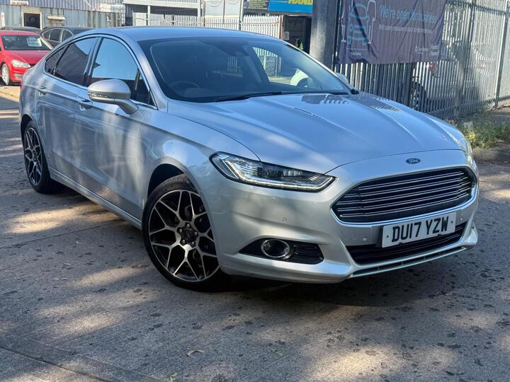 Ford Mondeo 2.0 TDCi Titanium Euro 6 (s/s) 5dr