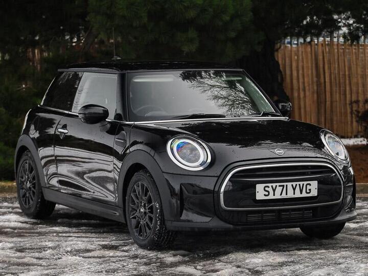MINI Hatch 1.5 Cooper Classic Euro 6 (s/s) 3dr