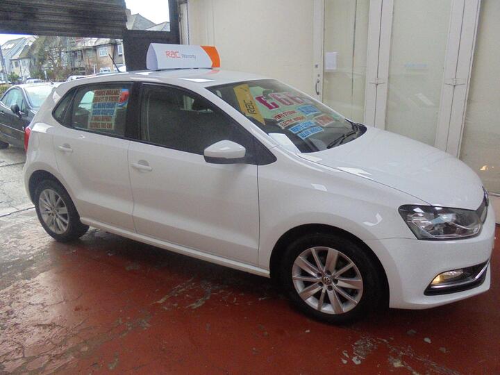Volkswagen Polo 1.0 BlueMotion Tech SE Euro 6 (s/s) 5dr Volkswagen Polo 1.0 BlueMotion Tech SE Euro 6 (s/s) 5dr
