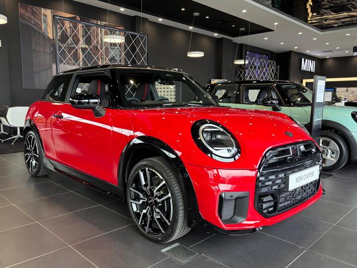 MINI Cooper 1.5C Sport Steptronic Euro 6 (s/s) 3dr