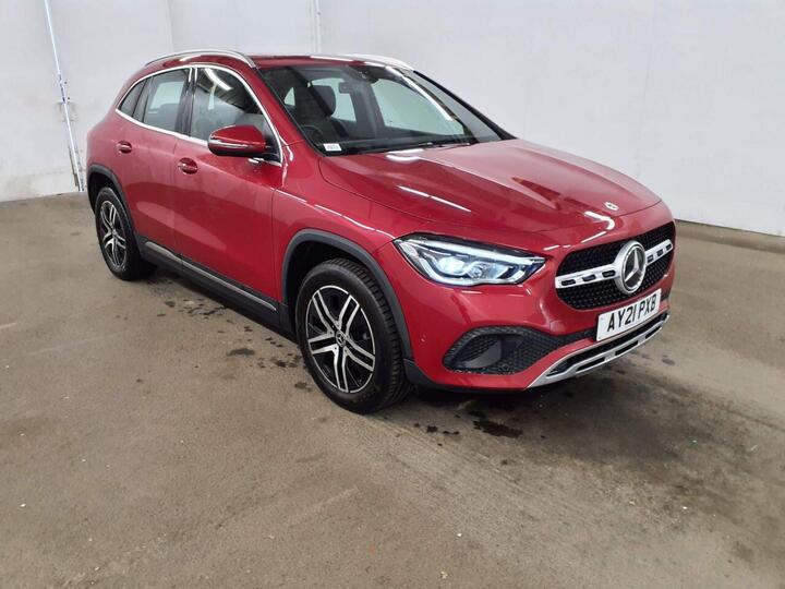 Mercedes-Benz GLA 1.3 GLA200 Sport (Executive) 7G-DCT Euro 6 (s/s) 5dr Mercedes-Benz GLA 1.3 GLA200 Sport (Executive) 7G-DCT Euro 6 (s/s) 5dr
