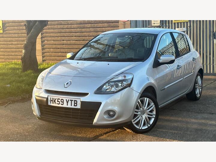Renault Clio 1.6 VVT Initiale TomTom Auto Euro 4 5dr