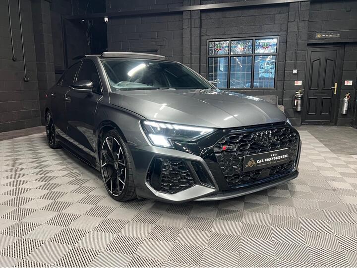 Audi RS3 2.5 TFSI Vorsprung S Tronic Quattro Euro 6 (s/s) 4dr