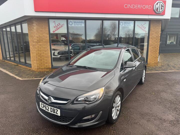 Vauxhall Astra 2.0 CDTi EcoFLEX Elite Euro 5 (s/s) 5dr