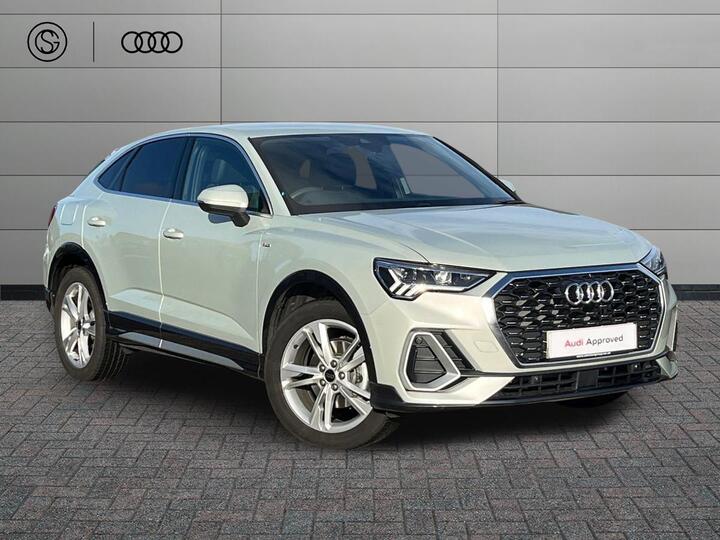 Audi Q3 Sportback 1.5 TFSI CoD 35 S Line Sportback S Tronic Euro 6 (s/s) 5dr