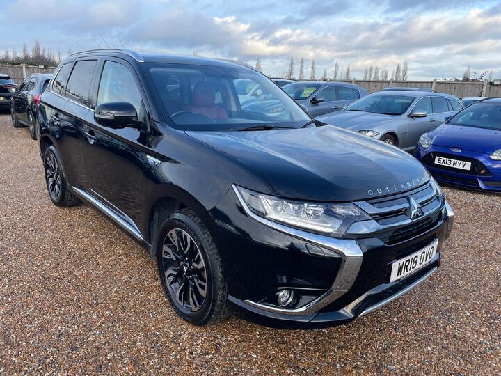Mitsubishi Outlander 2.0h 12kWh 5h CVT 4WD Euro 6 (s/s) 5dr Mitsubishi Outlander 2.0h 12kWh 5h CVT 4WD Euro 6 (s/s) 5dr