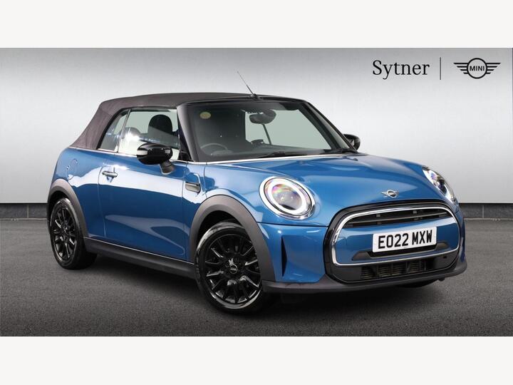 MINI Convertible 1.5 Cooper Classic Steptronic Euro 6 (s/s) 2dr MINI Convertible 1.5 Cooper Classic Steptronic Euro 6 (s/s) 2dr