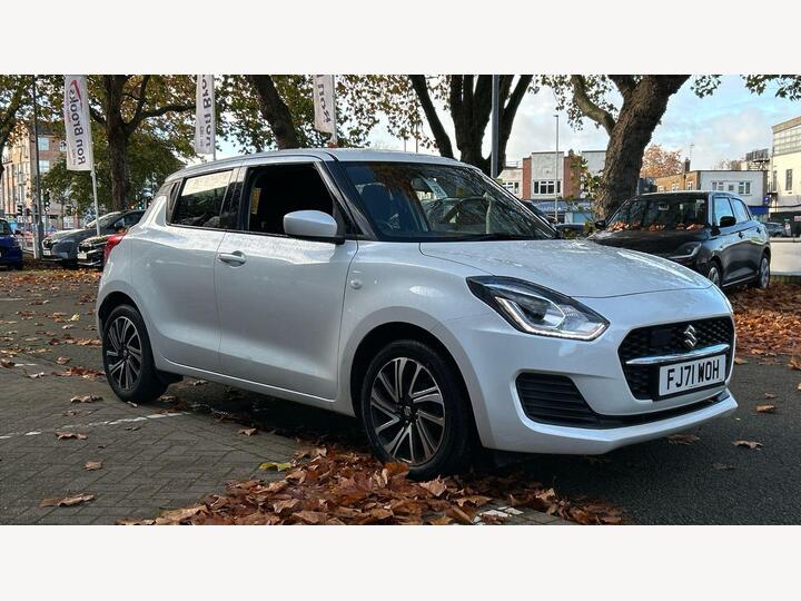 Suzuki Swift 1.2 Dualjet MHEV SZ-L Euro 6 (s/s) 5dr Suzuki Swift 1.2 Dualjet MHEV SZ-L Euro 6 (s/s) 5dr