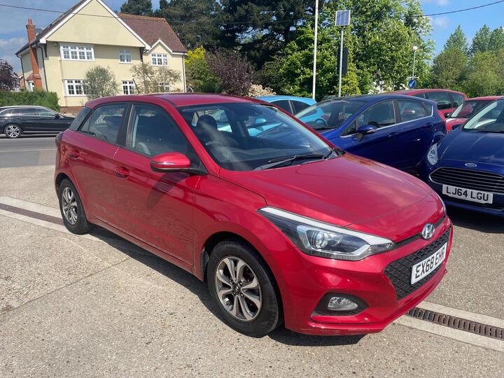 Hyundai I20 1.2 SE Launch Edition Euro 6 (s/s) 5dr Hyundai I20 1.2 SE Launch Edition Euro 6 (s/s) 5dr