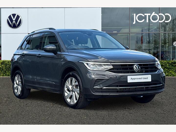 Volkswagen Tiguan 1.5 TSI Life DSG Euro 6 (s/s) 5dr