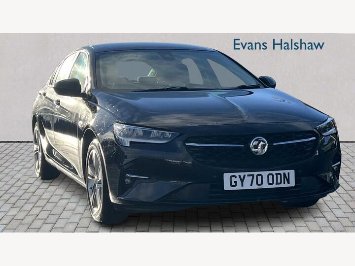 Vauxhall INSIGNIA DIESEL GRAND SPORT 2.0 CDTi SE Nav Euro 5 5dr Vauxhall INSIGNIA DIESEL GRAND SPORT 2.0 CDTi SE Nav Euro 5 5dr