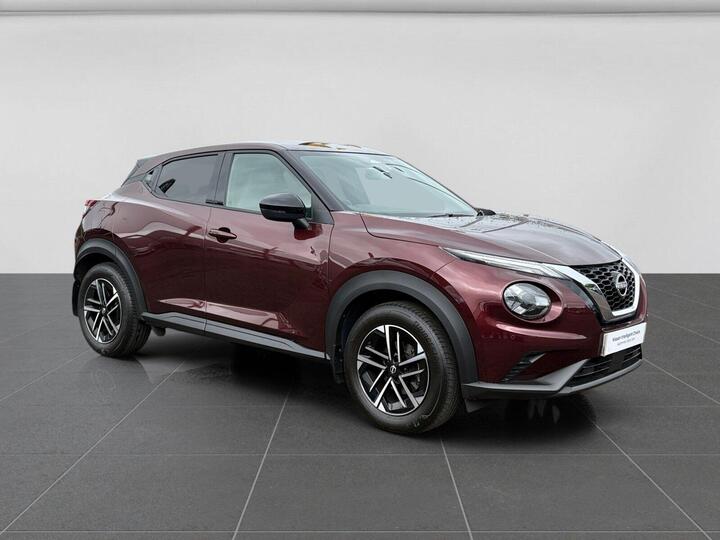 Nissan Juke 1.0 DIG-T N-Connecta Euro 6 (s/s) 5dr