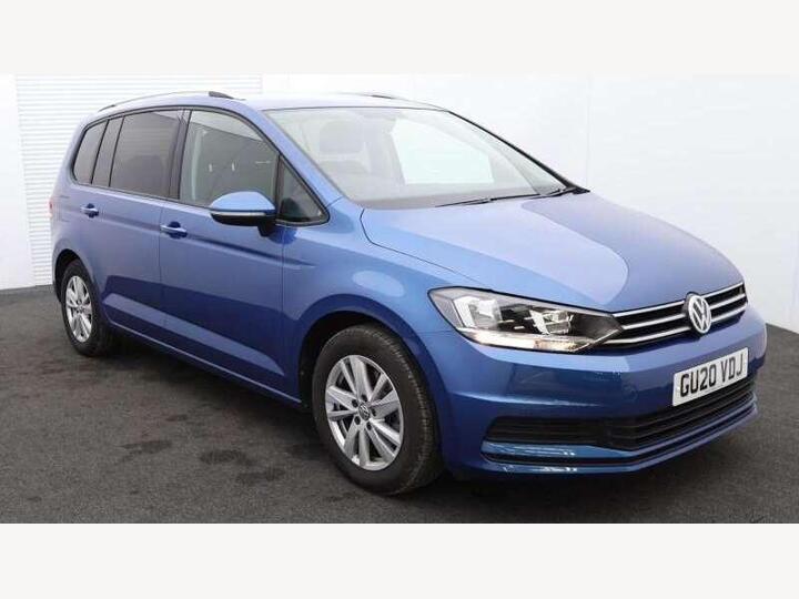 Volkswagen TOURAN DIESEL ESTATE 2.0 TDI SE DSG Euro 6 (s/s) 5dr Volkswagen TOURAN DIESEL ESTATE 2.0 TDI SE DSG Euro 6 (s/s) 5dr