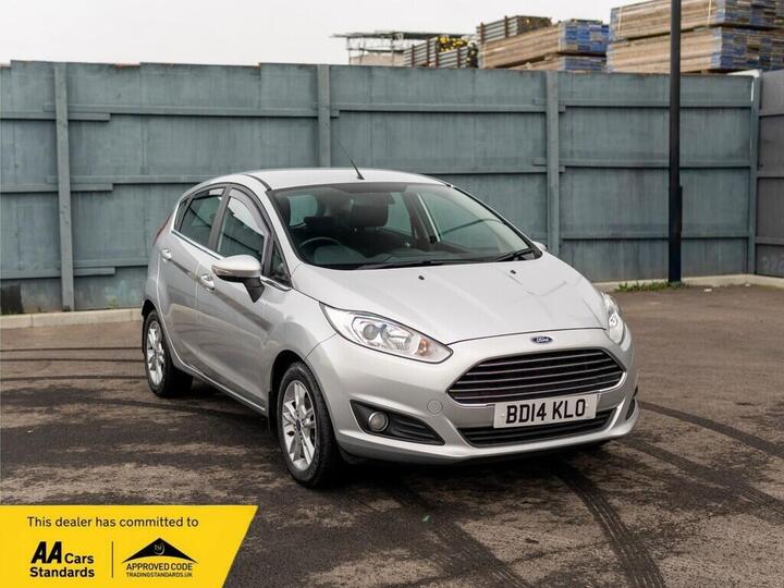 Ford Fiesta 1.6 Zetec Powershift Euro 5 5dr