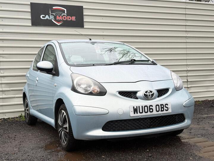 Toyota AYGO 1.0 VVT-i + Euro 4 5dr