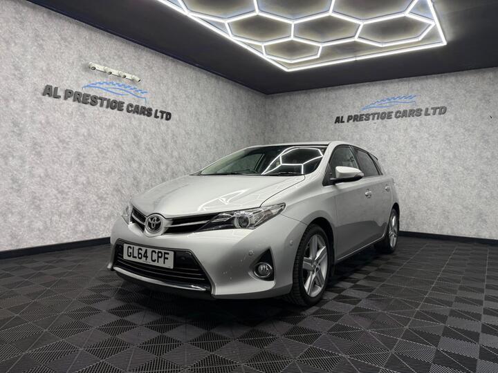 Toyota Auris 1.6 V-Matic Excel Multidrive S Euro 5 5dr Toyota Auris 1.6 V-Matic Excel Multidrive S Euro 5 5dr