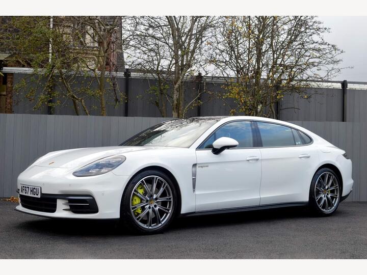 Porsche Panamera 2.9 V6 E-Hybrid 14kWh 4 Executive Saloon PDK 4WD Euro 6 (s/s) 5dr Porsche Panamera 2.9 V6 E-Hybrid 14kWh 4 Executive Saloon PDK 4WD Euro 6 (s/s) 5dr