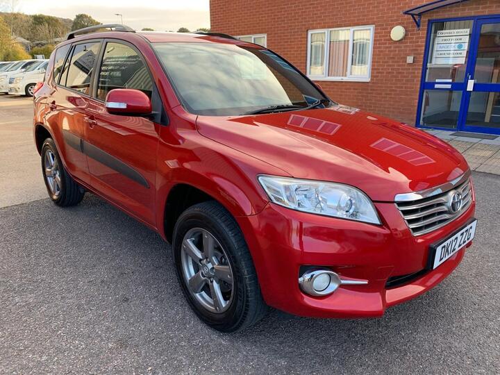 Toyota RAV4 2.2 D-4D XT-R 4WD Euro 5 5dr