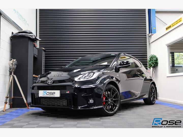 Toyota Yaris 1.6T GR Circuit AWD Euro 6 3dr