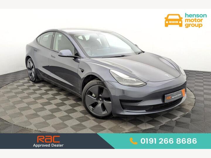 Tesla Model 3 Standard Range Plus Auto RWD 4dr