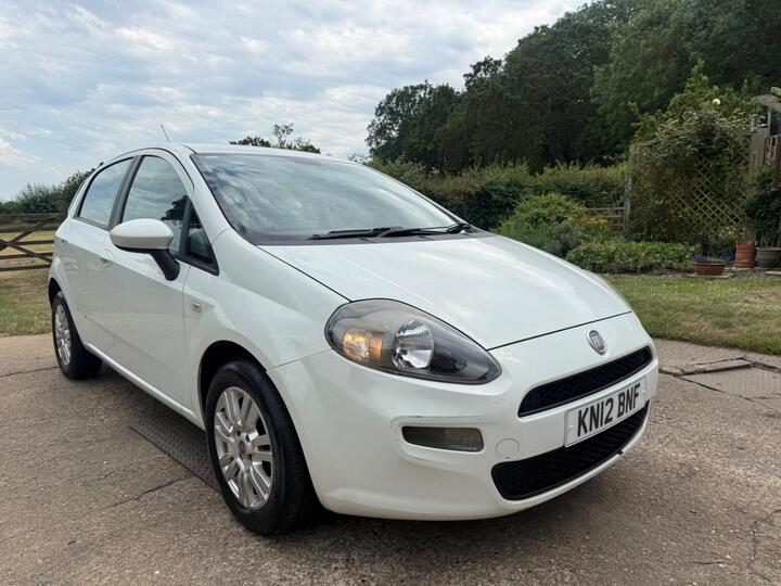 Fiat Punto 1.4 Easy Manual Euro 5 (s/s) 5dr