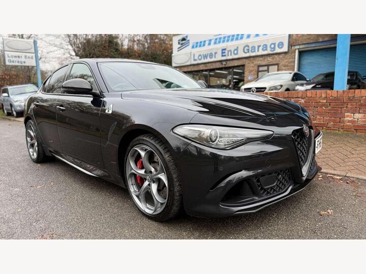 Alfa Romeo GIULIA 2.9 V6 Bi-Turbo Quadrifoglio Auto Euro 6 (s/s) 4dr