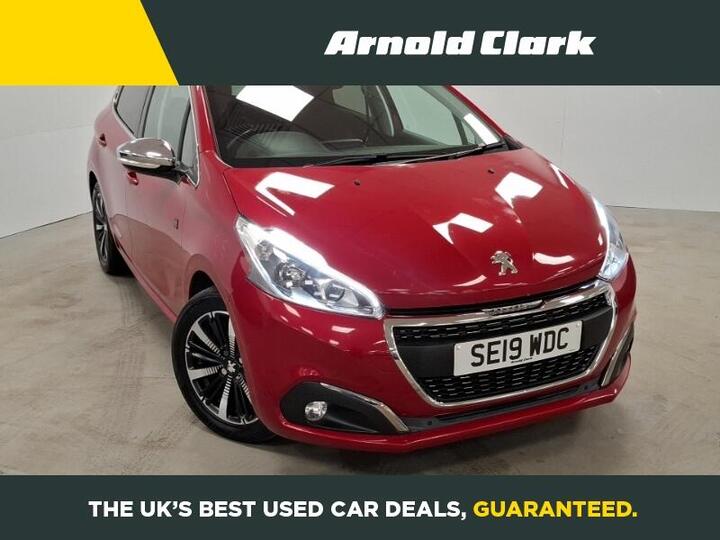 Peugeot 208 1.2 PureTech Tech Edition Euro 6 (s/s) 5dr Peugeot 208 1.2 PureTech Tech Edition Euro 6 (s/s) 5dr